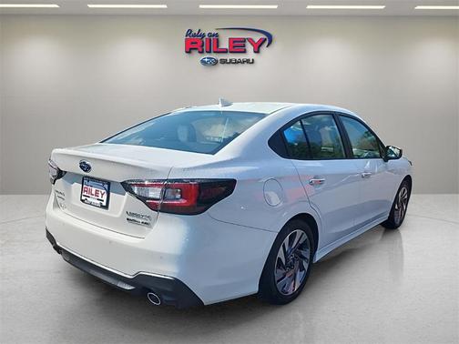 2025 Subaru Legacy Touring XT