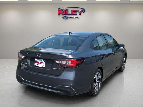 2023 Subaru Legacy Base