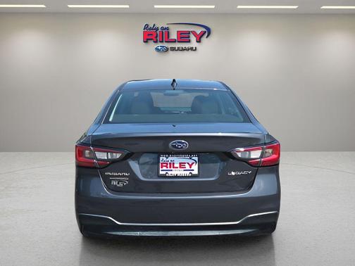 2023 Subaru Legacy Base