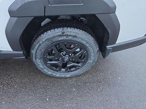 Crystal White Pearl 2026 Subaru Outback Wilderness