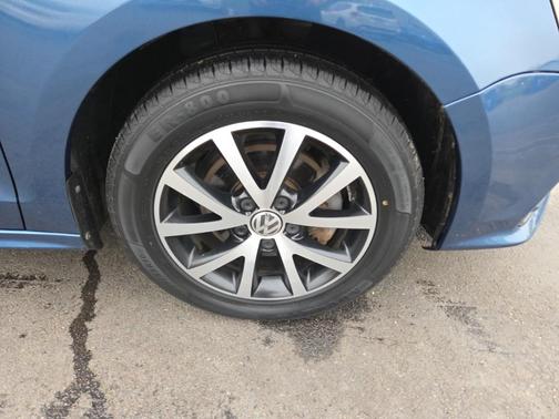 2017 Volkswagen Jetta 1.4T SE