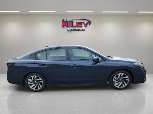 2025 Subaru Legacy Limited