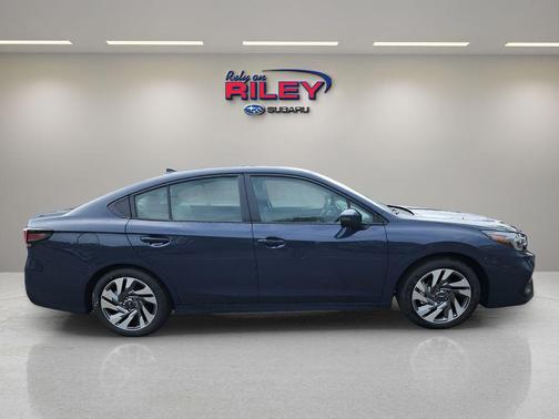 2025 Subaru Legacy Limited