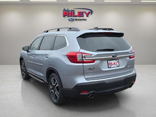 2025 Subaru Ascent Limited 7-Passenger