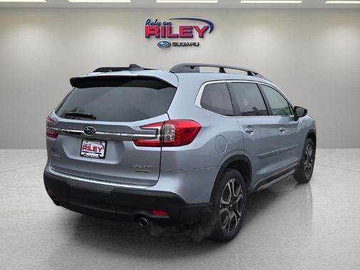 2025 Subaru Ascent Limited 7-Passenger