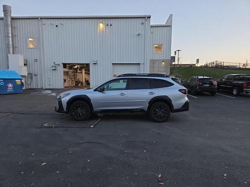 2023 Subaru Outback Onyx Edition XT