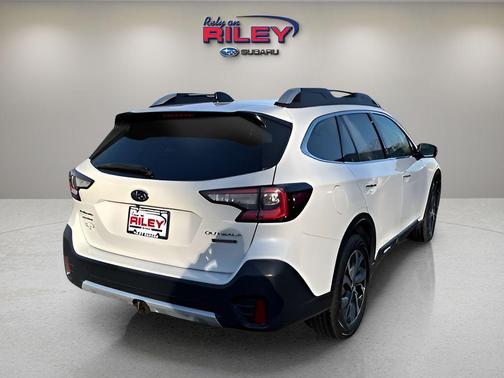 2022 Subaru Outback Touring