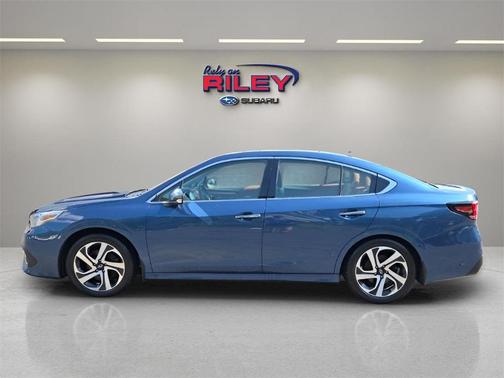 2022 Subaru Legacy Touring XT
