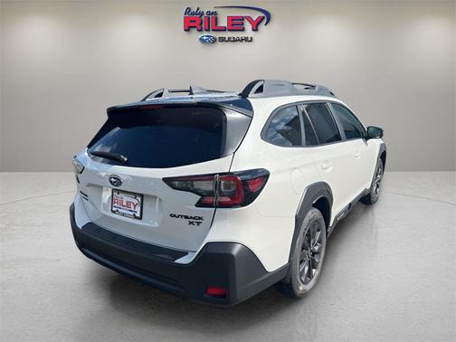 2025 Subaru Outback Onyx Edition XT