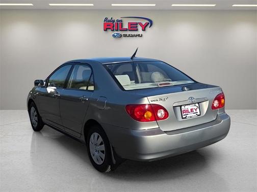 2004 Toyota Corolla S