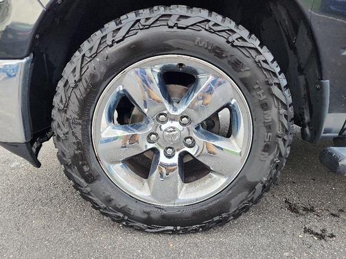 Brilliant Black Crystal Pearlcoat 2015 RAM 1500 Big Horn