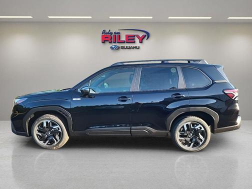 2025 Subaru Forester Hybrid Premium