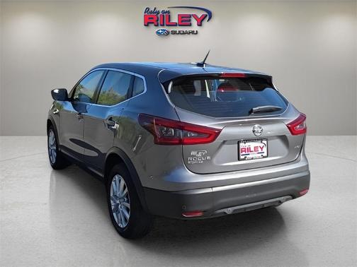 2022 Nissan Rogue Sport S