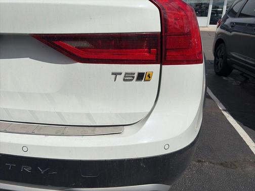 Ice White 2018 Volvo V90 Cross Country T5