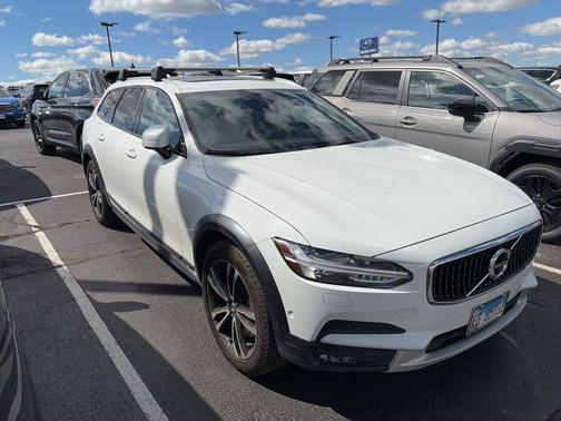Ice White 2018 Volvo V90 Cross Country T5
