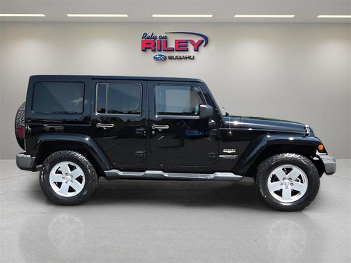 2012 Jeep Wrangler Unlimited Sahara