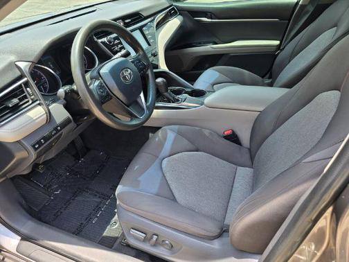 2018 Toyota Camry XLE