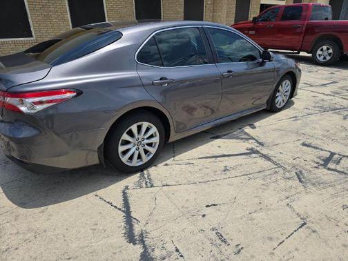2018 Toyota Camry XLE