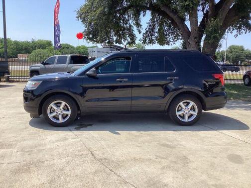 2018 Ford Explorer Base