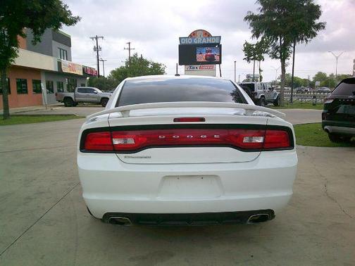 2013 Dodge Charger SXT
