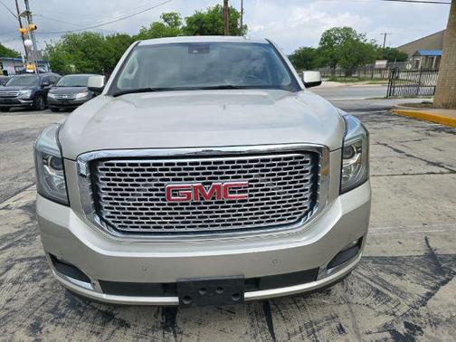 2015 GMC Yukon Denali