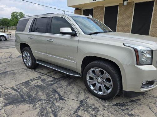 2015 GMC Yukon Denali