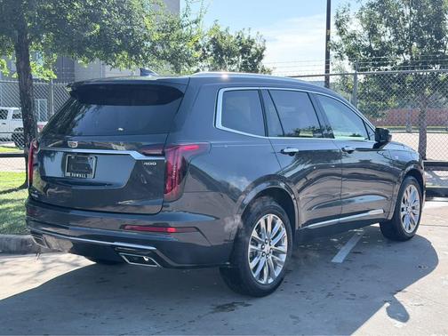 Wilder Metallic 2023 Cadillac XT6 Premium Luxury FWD
