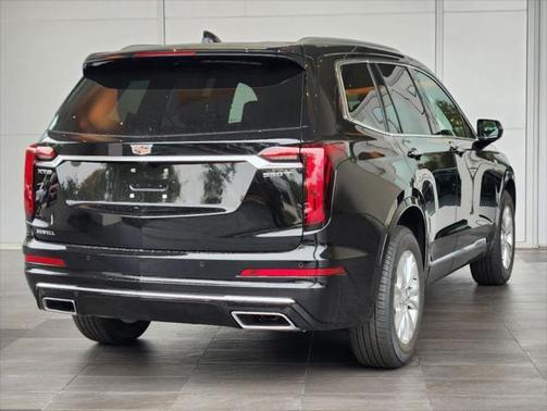 2025 Cadillac XT6 Luxury FWD