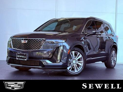 2023 Cadillac XT6 Premium Luxury FWD