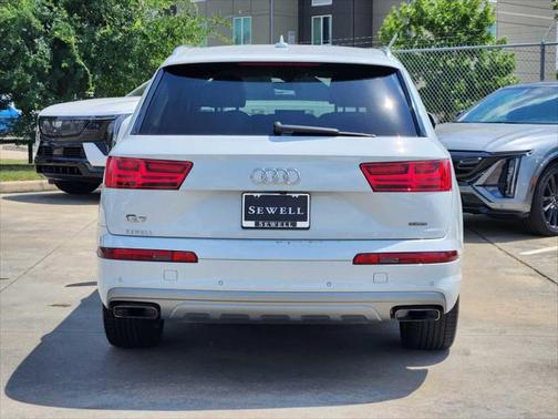 2018 Audi Q7 2.0T Premium Plus