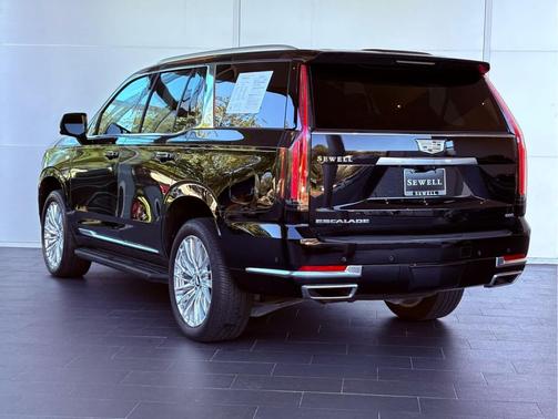 2025 Cadillac Escalade Premium Luxury