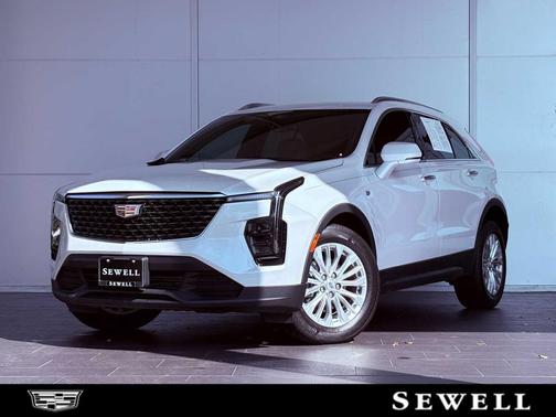 2024 Cadillac XT4 Luxury