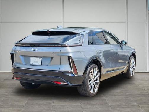 2024 Cadillac LYRIQ Luxury w/1SE