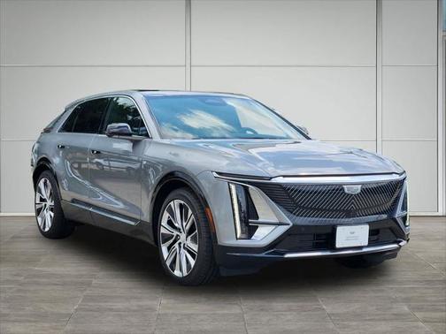 2024 Cadillac LYRIQ Luxury w/1SE