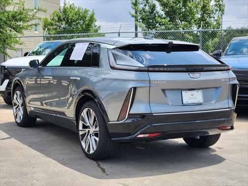 2024 Cadillac LYRIQ Luxury w/1SE