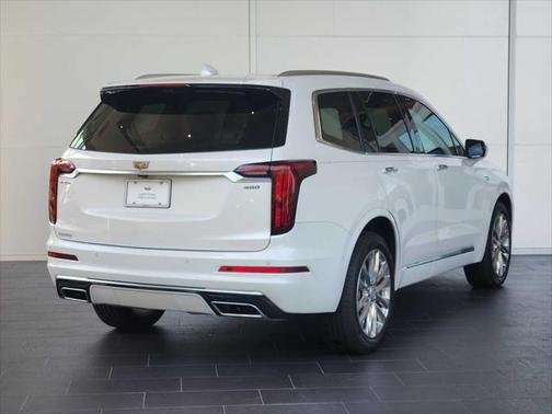 2024 Cadillac XT6 Premium Luxury FWD