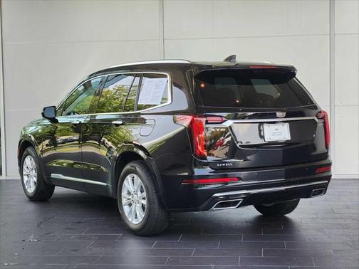 2023 Cadillac XT6 Luxury FWD