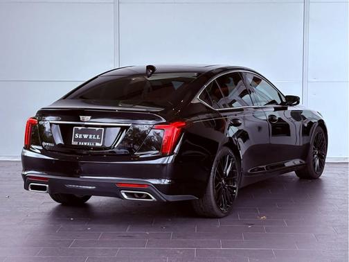 2024 Cadillac CT5 Luxury