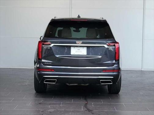 2022 Cadillac XT6 Premium Luxury FWD