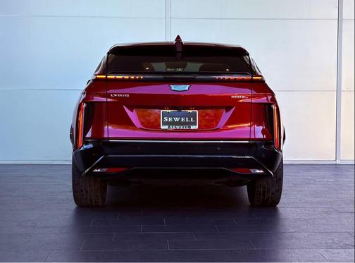 2024 Cadillac LYRIQ Luxury