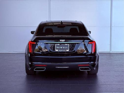 2023 Cadillac CT5 Luxury