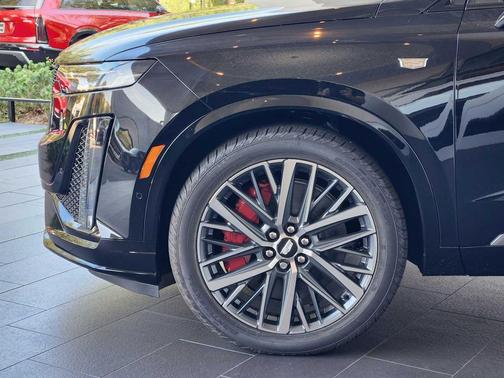 2025 Cadillac XT6 Sport AWD