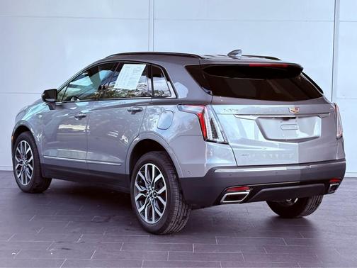 2025 Cadillac XT5 Sport