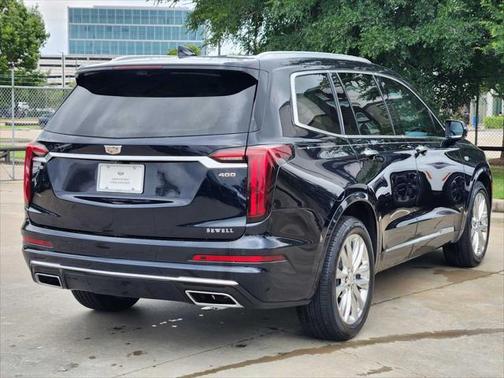 2022 Cadillac XT6 Premium Luxury FWD