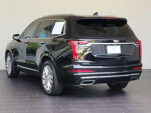 2023 Cadillac XT6 Premium Luxury FWD