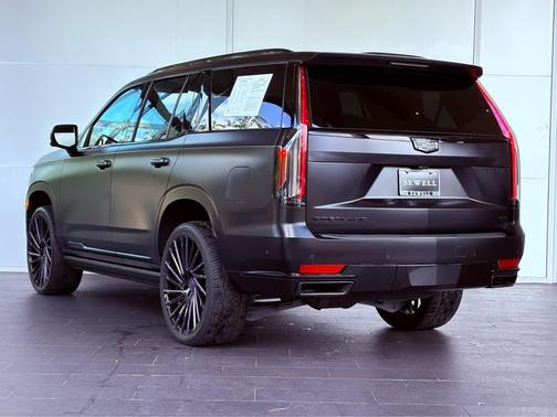 2023 Cadillac Escalade Sport Platinum