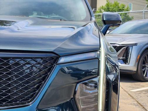 2025 Cadillac XT4 Sport
