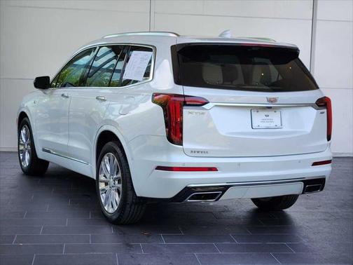 2023 Cadillac XT6 Premium Luxury FWD