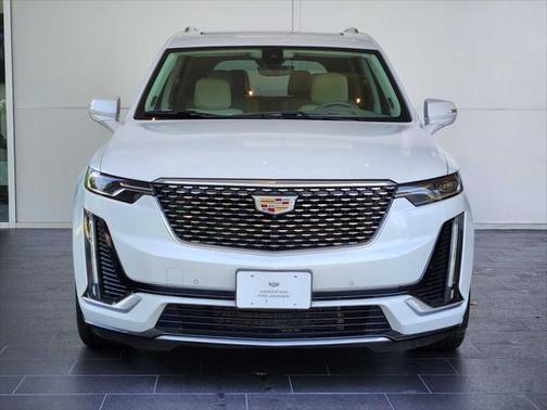 2023 Cadillac XT6 Premium Luxury FWD