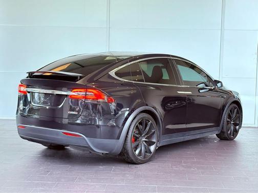 2018 Tesla Model X P100D
